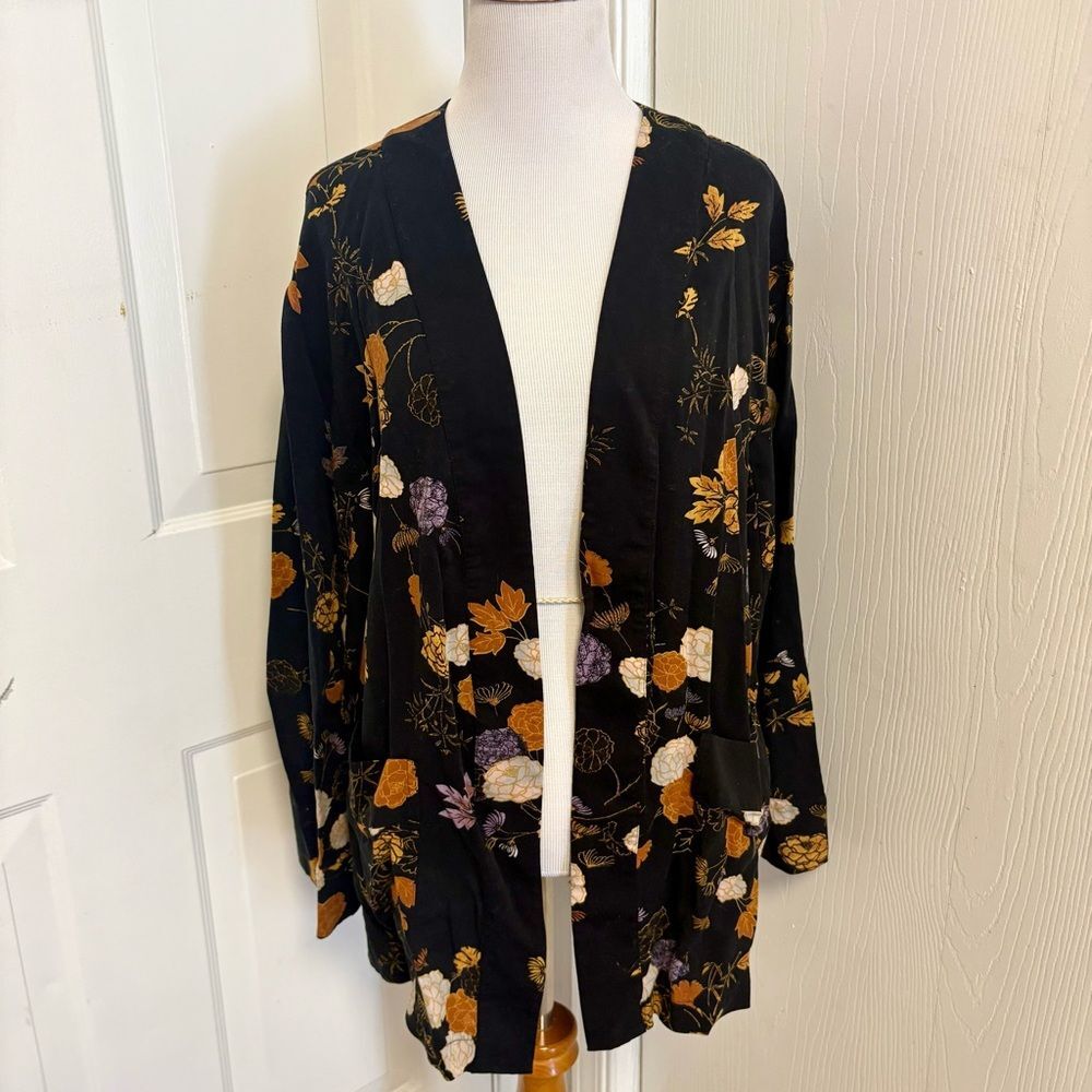 Free People Wrap It Up Floral Jacket Kimono F3 - Picture 2 of 9